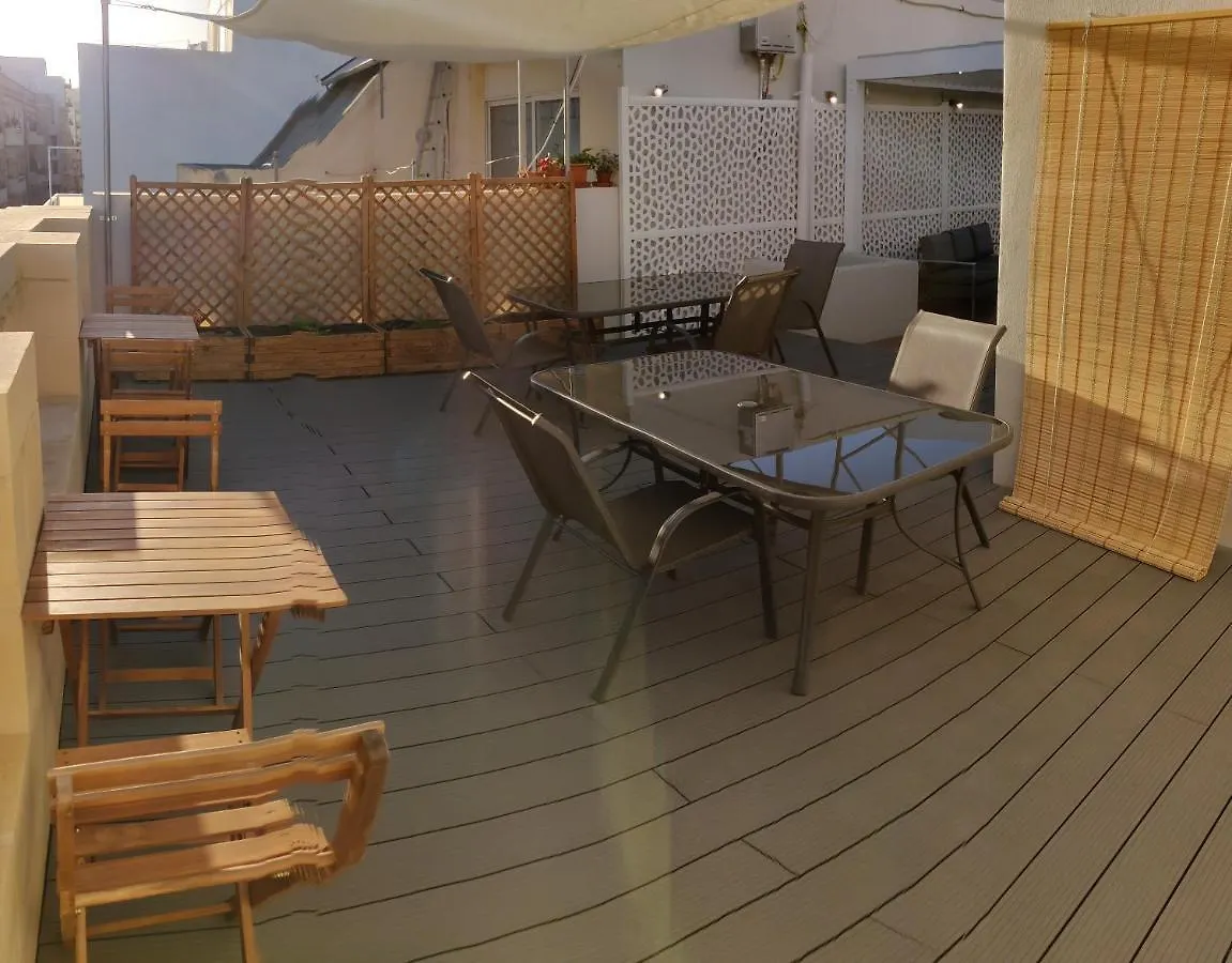 Hostel Walter'S B&B Gzira